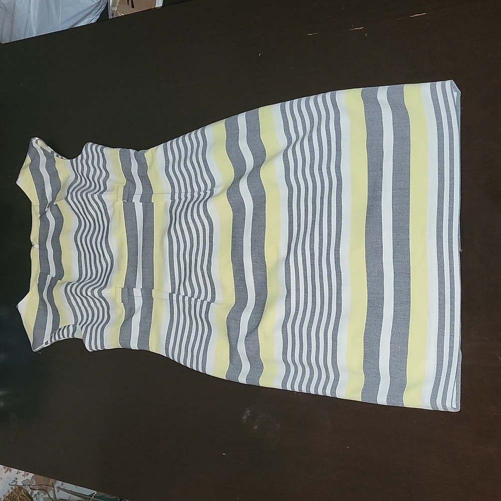 Bright Stripe Classic Pinup Mod Cut Lined Career Dress with Belt Loop Size 6